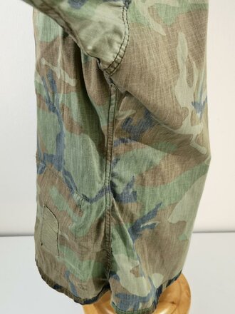 U.S.Navy Coat, hot weather, woodland camouflage pattern, combat. Used, size Large