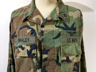 U.S.Navy Coat, hot weather, woodland camouflage pattern, combat. Used, size Large