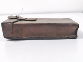 Frankreich 2. Weltkrieg?, Ledertasche/Koppelschuh für Koppel, ca. 22 x 10 x 4,5 cm, gebraucht