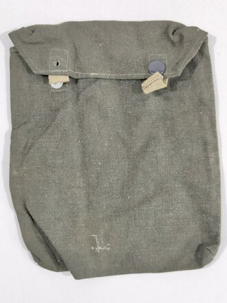 Tasche für die Gasplane der Wehrmacht, ein Druckknopf defekt