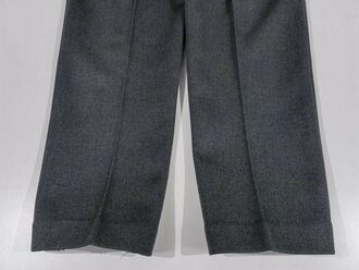 Luftwaffe, gerade Hose zum Waffenrock. Schweres Tuch, sehr guter Zustand, Bundweite: 87 cm