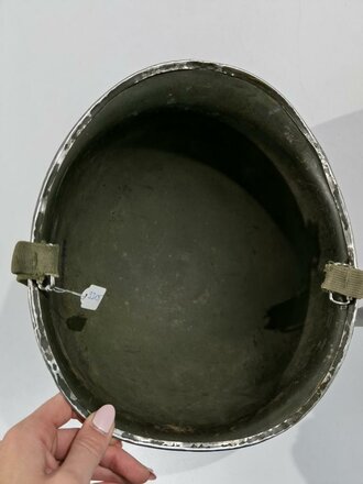 U.S. WWII steel helmt. original paint and chin strap