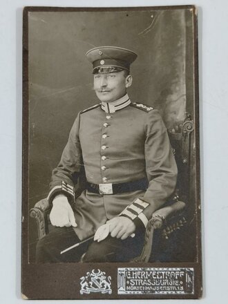 Atelieraufnahme eines Bayerischen Offiziers des 2. Schweren Reiter-Regiments "Franz Ferdinand von Österreich-Este" (2. Kürassier-Regiment), auf Karton, 6,5 x 10,5 cm