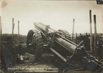 Aufnahme von einem erbeuteten englischen schweren Geschütz bei Beaumetz, Frankreich, 12,5 x 17,5 cm