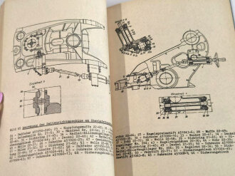 Nationale Volksarmee der DDR, Dienstvorschrift "A 256/1/214 130mm Kanone M46 Beschreibung und Nutzung, Bilder" datiert 1978 mit 152 Seiten