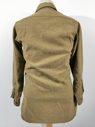 U.S. WWII, Shirt flannel winter OD coat style, special anti-gas features, stamp in neck, gc