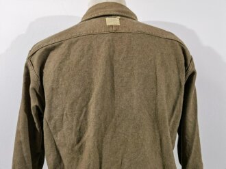 U.S. WWII, USMC, Shirt flannel winter OD coat style, long back, gc