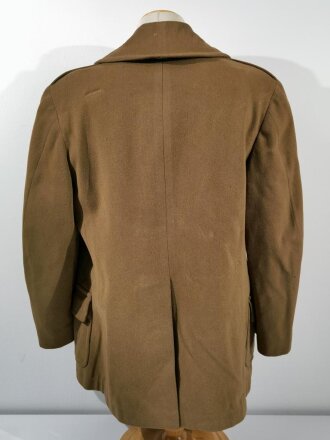 U.S. WWII, Overcoat officers short style Model 1926, dated May 1944, PHILA QM Depot, Size 39s, used, some moth holes