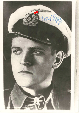 Deutschland nach 1945, Korvettenkapitän Erich Topp, eigenhändige Unterschrift auf Repro-Foto, 8,5 x 13 cm, guter Zustand