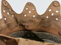 Stahlhelm Modell 1940 der Wehrmacht, bei der Dänischen Armee weiterverwendet, dort neu lackiert und mit Abzeichen versehen.