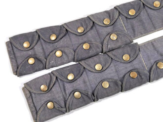 Luftwaffe, Fallschirmjäger Patronenbandulier für K98 Ladestreifen. Ausführung in blau, getragenes Stück in gutem Zustand