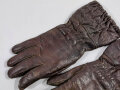 Fallschirmjäger, Paar Handschuhe gefütterte Ausführung. getragenes Paar, beim linken Handschuh hat sich das Futter golöst