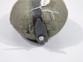 Feldflasche Wehrmacht, Variante mit graugrünem Bezug