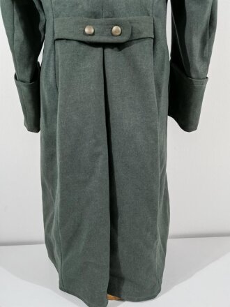 Heer, Mantel  für Offiziere Modell 1936. Leicht getragenes Stück in gutem Zustand