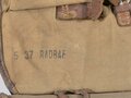 Tornister Wehrmacht datiert 1937, Kammerstempel des Reichsarbeitsdienst, getragenes Stück, ungereinigt