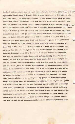 Flugblatt, "Die anormale Veranlagung des Hauptmanns Ernst Röhm", Briefe von Ernst Röhm abgedruckt, hrsg. v. Dr. Helmuth Klotz, Berlin-Tempelhof, März 1932, 8 lose Blätter, ca. DIN 5, gelocht, leicht fleckig, sonst guter Zustand