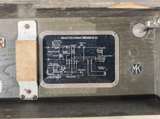 Tschechoslowakei, Feldfernsprecher M35, optisch einwandfreies Stück, Funktion nicht geprüft, Hörer fehlt