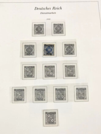 Sammlung Briefmarken Deutsches Reich, jede Seite mit Marken ist fotografiert.