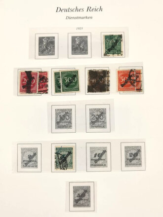 Sammlung Briefmarken Deutsches Reich, jede Seite mit Marken ist fotografiert.