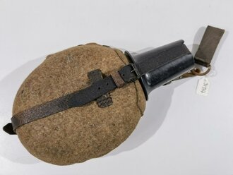 Feldflasche Wehrmacht, Ausführung 1 Liter, mit Aufschiebeschlaufe. Sehr guter Zustand