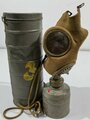 Deutschland 2. Weltkrieg, Tschechische Gasmaske "Fatra 2" in Bereitschaftsbüchse, Filter als Beutestück mit WaA-Nummer gestempelt, so vom Luftschutz verwendet