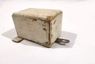 Radiosonde /  Wettersonde für Messballone der Wehrmacht. Kleine Ausführung, vermutlich nur ein Teil einer grösseren Apparatur. Seltenes Stück in gutem Zustand
