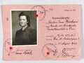 "Ausweiskarte für Mitglieder der ausländischen konsularischen Vertretungen in Wien" mit Lichtbild für eine "Beamtin des Slovakischen Generalkonsulats", 31. August 1943, ca. 9 x 13 cm, gefaltet, guter Zustand