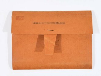 Konvolut, Lebensmittelkartentasche mit diversen Lebensmittelmarken, 1939 bis 1943, ca. 13 x 17 cm, gebraucht, Tasche in sehr gutem Zustand