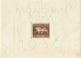 München-Riem 1936, Herzstück mit einer Briefmarke "Das braune Band von Deutschland 42 Pfennig",  guter Zustand