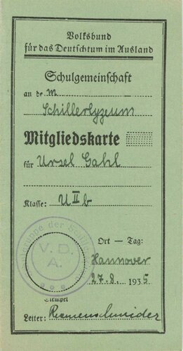 Volksbund für das Deutschtum im Ausland (VDA), Mitgliedskarte einer Schülerin, "Schulgruppe der Schillerschule", Hannover, 27.8.1935, ca. 12 x 6,5 cm, sehr guter Zustand