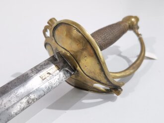 Preussen, Degen für Kürassiere, 1.Drittel 18.Jahrhundert, 6-kantig geschliffene Klinge in Messing eingelegte Klingenmarke " Potzdam "