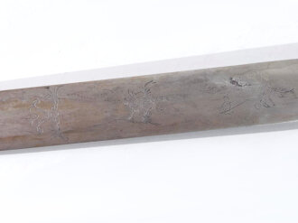 Antiker Linkhanddolch, Alter und Herkunft unbekannt. Klinge und Parierstange zusammengehörig, der Rest dazugebastelt. Gesamtlänge 47cm