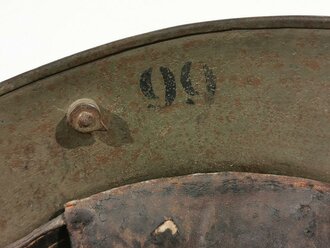 1.Weltkrieg Stahlhelm Modell 1916, feldgrauer Originallack, originales Innenfutter, dieses defekt. In allen Teilen originales Stück