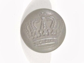 1. Weltkrieg, feldgrauer Schulterklappenknopf für die Feldbluse, 18 mm