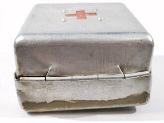 Russland 2. Weltkrieg, Leichtmetallkasten für Sanitätszwecke, 6 x 10 x10 cm,