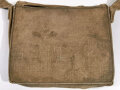 Russland höchstwahrscheinlich 2. Weltkrieg, mir unbekannte Tasche mit Trageriemen, ca. 10 x 26 x 32 cm, gebraucht