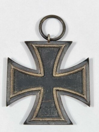 Eisernes Kreuz 2. Klasse 1939, Hersteller "65" im Bandring für Klein & Quenzer, ungereinigtes Stück, schwärzung des Hakenkreuz 100%