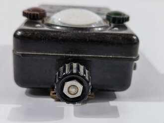 Taschenlampe aus Pressmasse "Zeiler  No.M. 4848" Anknöpflasche aus Ersatzmaterial defekt, Funktion nicht geprüft