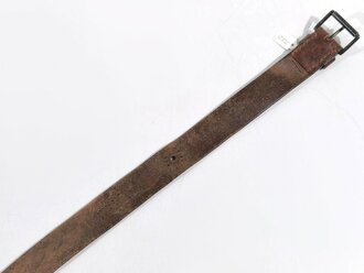 Ostblock Kalter Krieg, Lederkoppel für Mannschaften mit Messingschliesse, leicht getragenes Stück; Gesamtlänge 113cm