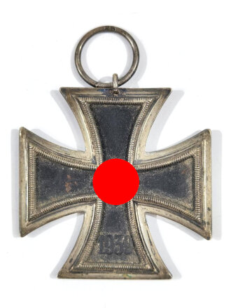 Eisernes Kreuz 2.Klasse 1939, Hersteller "25" im Bandring für Arbeitsge.der Graveur-, Gold- und Silberschmiedeinnungen, Hanau am Main. Schwärzung des HK 95 %, ungereinigt