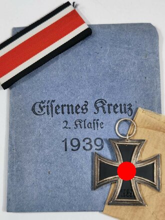 Eisernes Kreuz 2.Klasse 1939 mit Band in Tüe von...