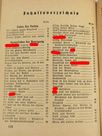 "Sturm- und Kampflieder für Front und Heimat" gewidmet von der NSDAP Kreisleitung Offenbach ( main), sehr guter Zustand, 126 Seiten