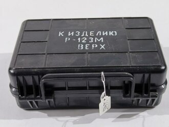 Russland, Funkgerät Ersatzteile in Transportkasten, sehr guter Zustand, Funktion nicht geprüft