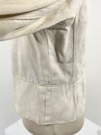 Drillichjacke rohweiss im Stil der M44 Feldbluse, Kammerstück Modell 1937 in sehr gutem Zustand