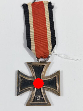 Eisernes Kreuz 2.Klasse 1939 , Hersteller "19" im Bandring für Wiedmann Frankfurt, ungereinigtes Stück, magnetisch