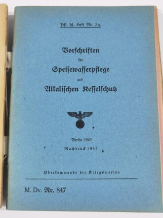 Kriegsmarine " M.Dv.Nr.847 Vorschriften für die Pfege der Maschinenanlagen auf den Schiffen der Kriegsmarine"  von 1943, die Deckblätter jeweils entnazifiziert