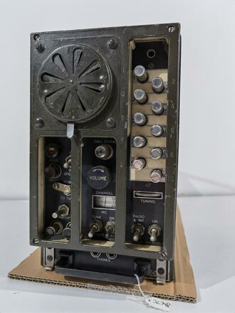 U.S. 1944 dated Signal Corps Radio Receiver BC-603-D, used in armoured Vehicles. Original paint, function not checked