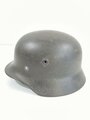 Stahlhelmglocke Wehrmacht Heer Modell 1940. Original lackiertes Stück, anscheinend war der Helm mal überlackiert und wurde gereinigt. Hersteller Q66