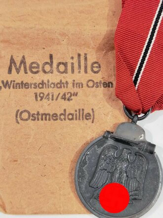 Medaille Winterschlacht im Osten am Band, in Tüte...