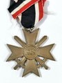 Kriegsverdienstkreuz 2.Klasse mit Schwertern  am Band, in defekter Tüte von Ph. Türks Wwe. Wien XVI